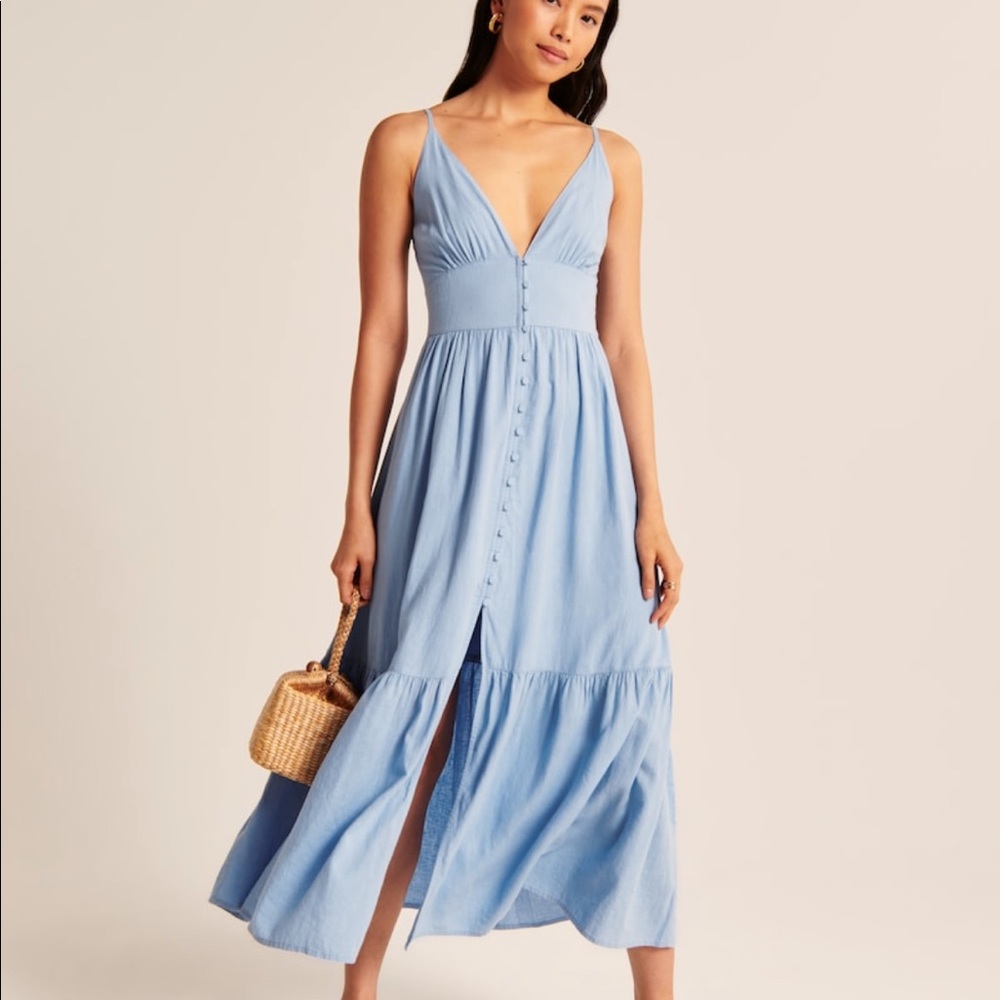 Button -through maxi dress NWT